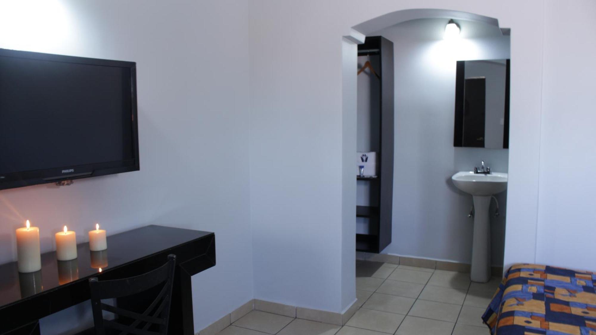 Motel Las Fuentes Mexicali Dış mekan fotoğraf